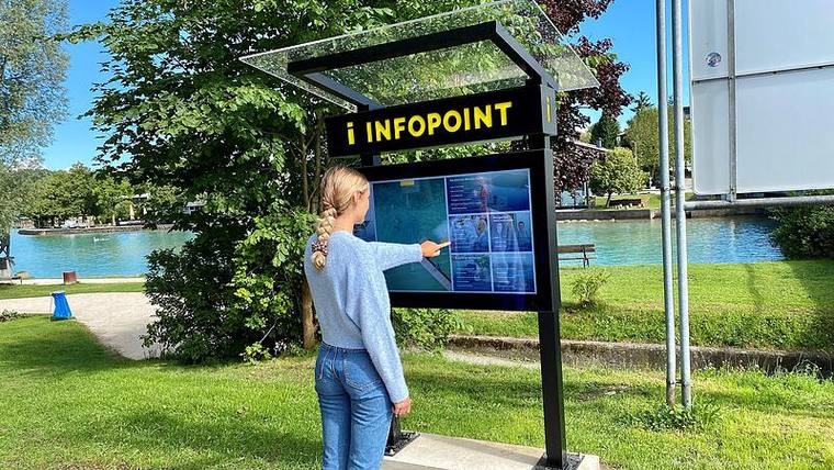 TI Infopoint im Außenbereich